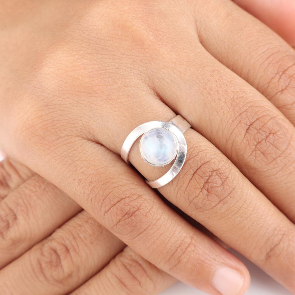 Natural Rainbow Moonstone Gemstone 925 Sterling Silver Jewelry Handcrafted Ring RR-68-34