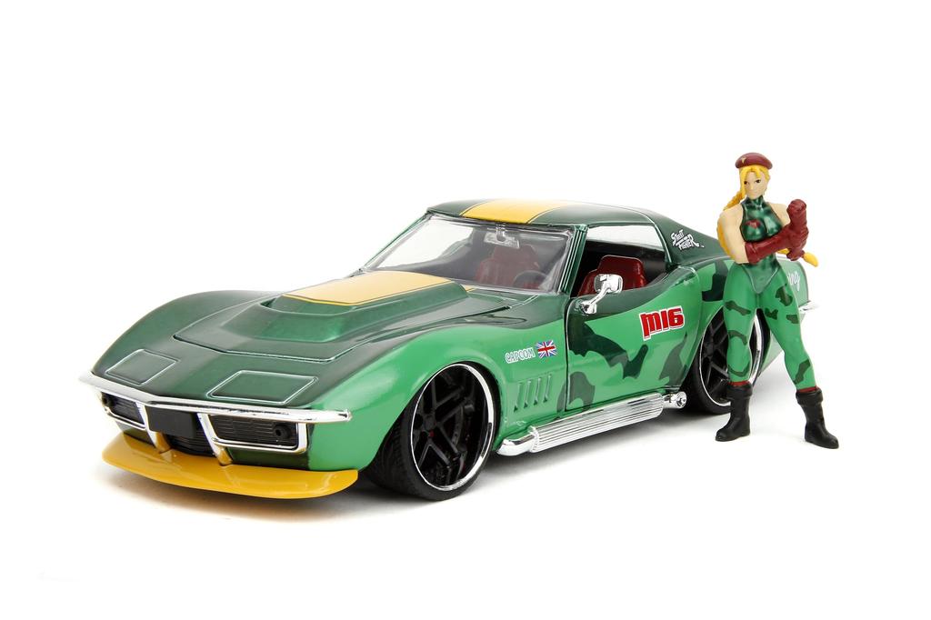 Street Fighter 1/24 Scale Diecast Model Car with Figure: 1969 Chevrolet Corvette Stingray + Cammy