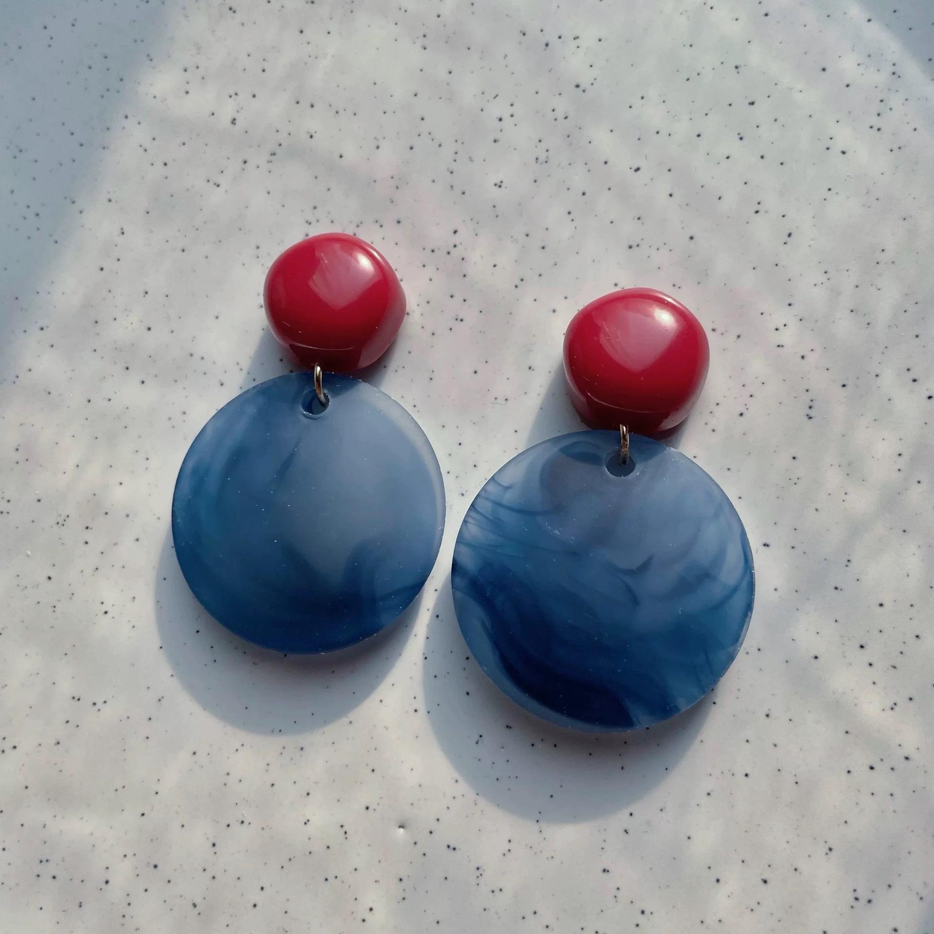 Retro Hong Kong style ink smudge earrings temperament simple haze blue big circle stud earrings contrasting color earrings чернил синий
