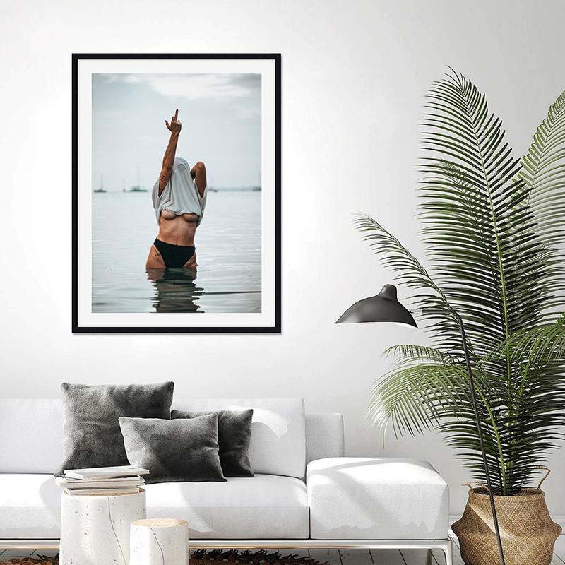 Modern Fashion Poster Sexy Middle Finger Feminist Canvas Painting Wall Art Nude Woman Pictures Print Living Room Home Decoration