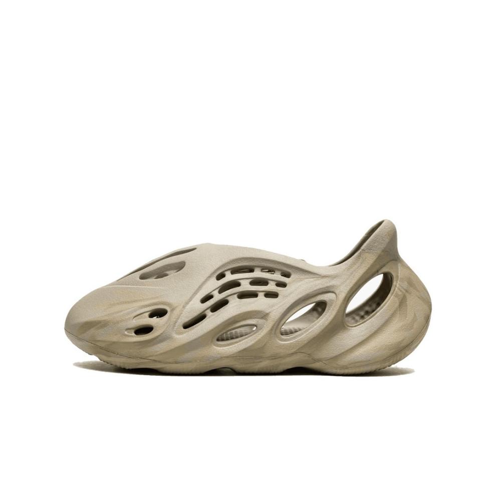 Yeezy Foam RNNR Stone Sage