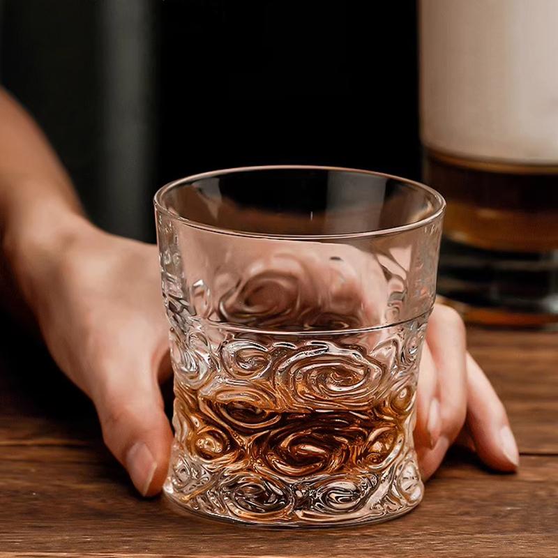 Whiskey Beer Glass Cup Cloud Shape Elegantes Wine Glass Drinks Cups Drinkware Transparent Creative Home Cup for Wheat Root Beer