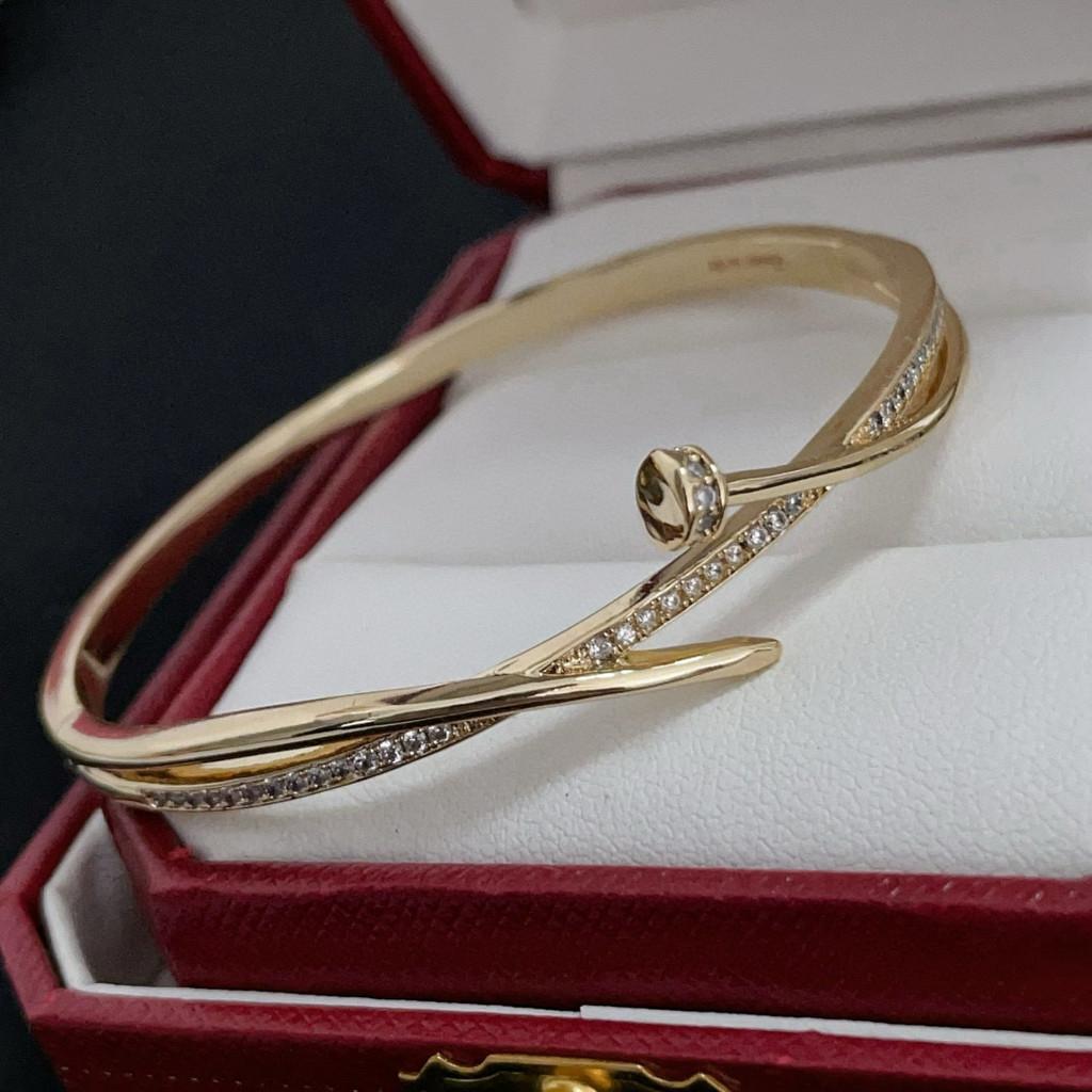 Diamond Studded Thorn Nail Bracelet V Metal Material Birthday Gift Gifts for Men and Women High-end Jewelry Fashion Two Color Men Women Unrestricted