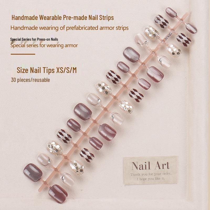 

Новогодний кошачий глаз клетка ручной работы маникюр нейл-арт - короткий носибельный стиль острой девушки Glue Type