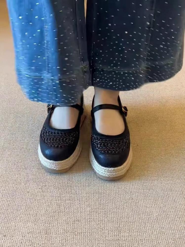 Yueyu retro versatile wear-resistant straw woven thick-soled bag head sandals women's fashion woven hollow word with light mouth single shoes