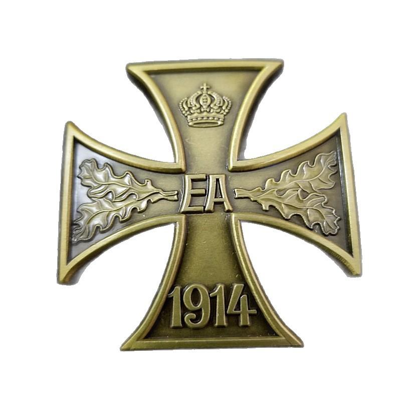 ჯვრის სამკერდე ლითონის სამკერდე სუვენირების კოლექცია