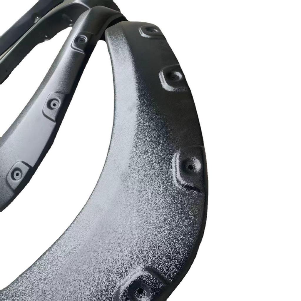 Toyota Tundra Wheel Arch with Rivets | Fits 2007-2016 Models