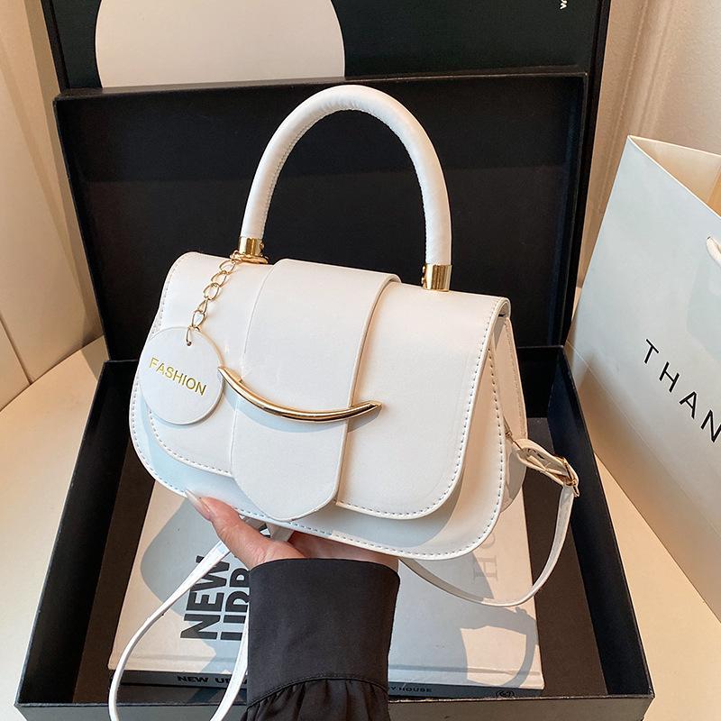 Women’s Summer Large-Capacity Minimalist Retro Solid Color Casual Crossbody Shoulder Armpit Bag