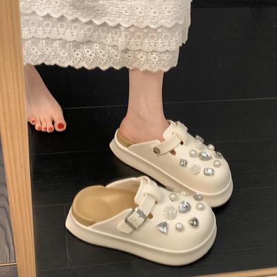Pantoufles à tête de sac à fond épais blanc pour femmes, vêtements d'été avec jupes pour augmenter la hauteur et pantoufles fraîches