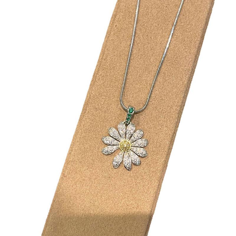 Gd Same Full Diamond Daisy Necklace, Light Luxury, Niche Design, Exquisite Simplicity, High-End Sense Of Collarbone Chain Woman