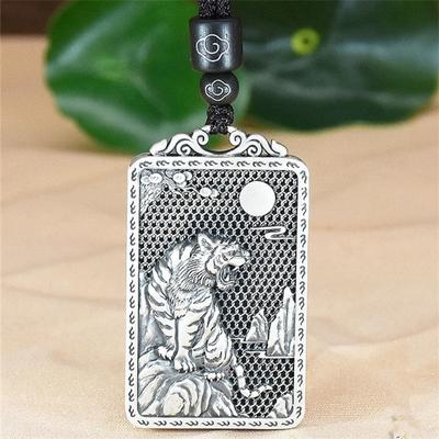 Collana con ciondolo tigre retrò Gioielli da uomo Collana con amuleto animale potente per il regalo di compleanno della benedizione del fidanzato