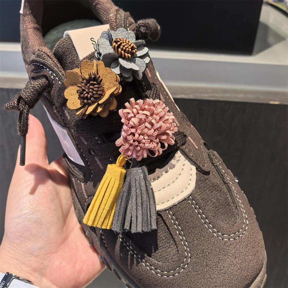 Autumn Winter New Shoe laces Charms for Sneakers Decorations DIY Tassel Shoe Charm flower shoe buckle Shoes Accessories 1Pcs