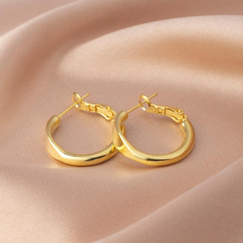 Fashion Trend Unique Design Elegant Delicate Retro Stud Earrings Women Jewelry Party Gifts