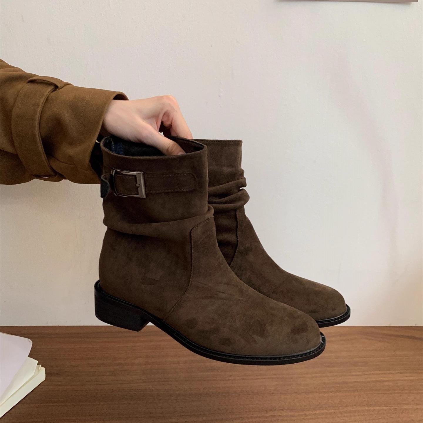 

Pleated pile boots for women, 2025 autumn new retro thick-heeled western Martin boot sleeves show legs and skinny booties 39