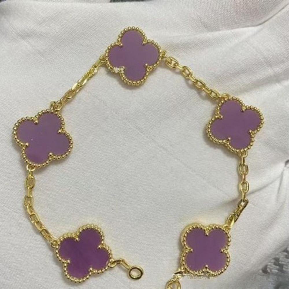 Hochwertiger roter Chalcedon Laser vierblättriges Kleeblatt fünfblütiges Armband 18K Roségold leichter Luxusschmuck Geschenk für Freundin