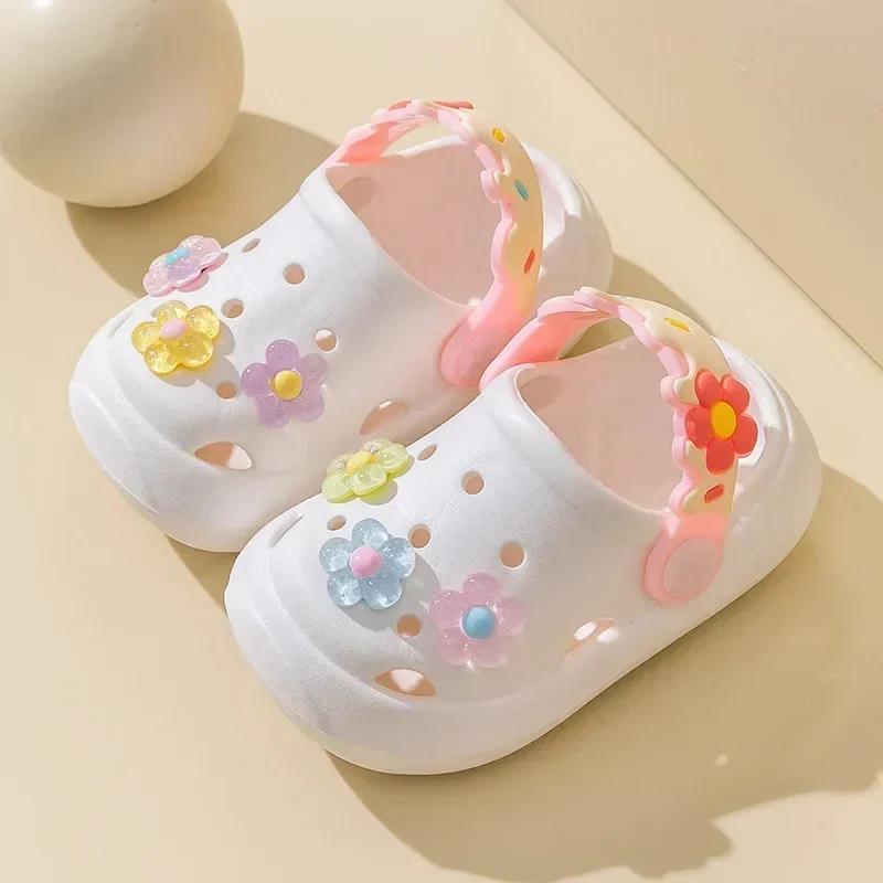 

Summer Childrens Slippers Baby New Cute Flowers Soft Sole Sandals Indoor Soft Anti Slip Girl Sandals Hole Shoes Kids Beach Shoes 125-insole12.5cm