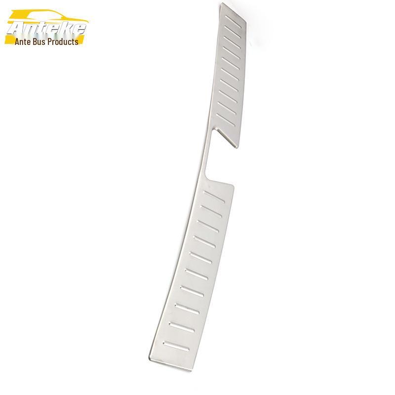 Sportage Rear Guard Plate: Stainless Steel Tailgate Trunk Protection Pedal