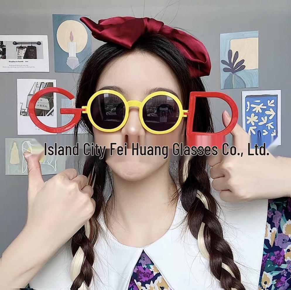 Komik İnternet Ünlüsü Güneş Gözlükleri: Eşsiz Parti ve Doğum Günü Fotoğraf Aksesuarları