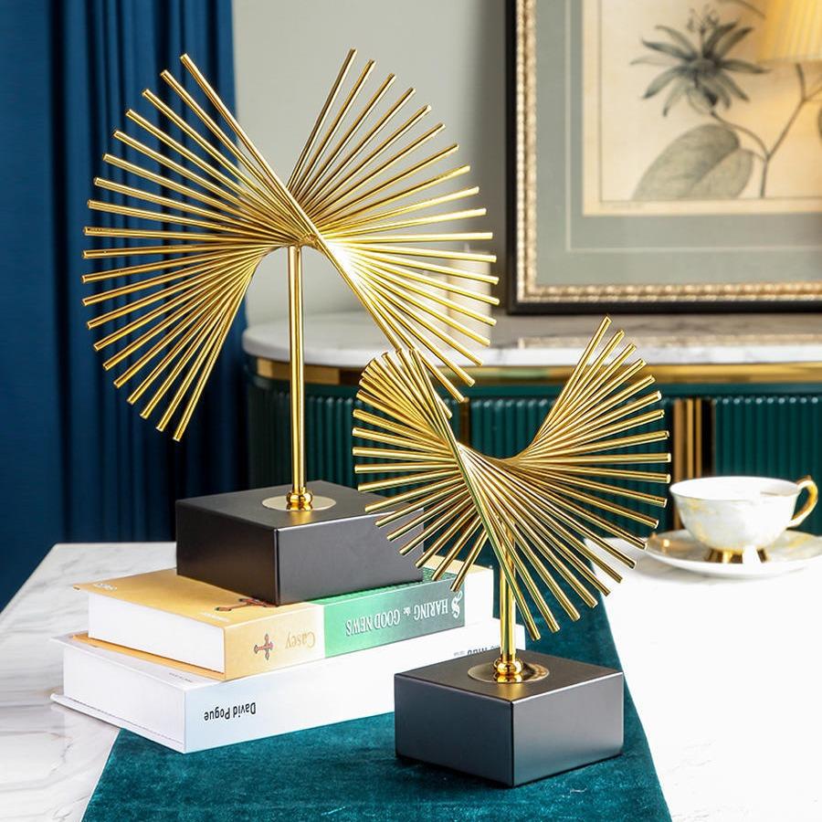 Luxury Metal Decor Ornament Creative High‑End Craft Souvenir for Living Room Home Decoration