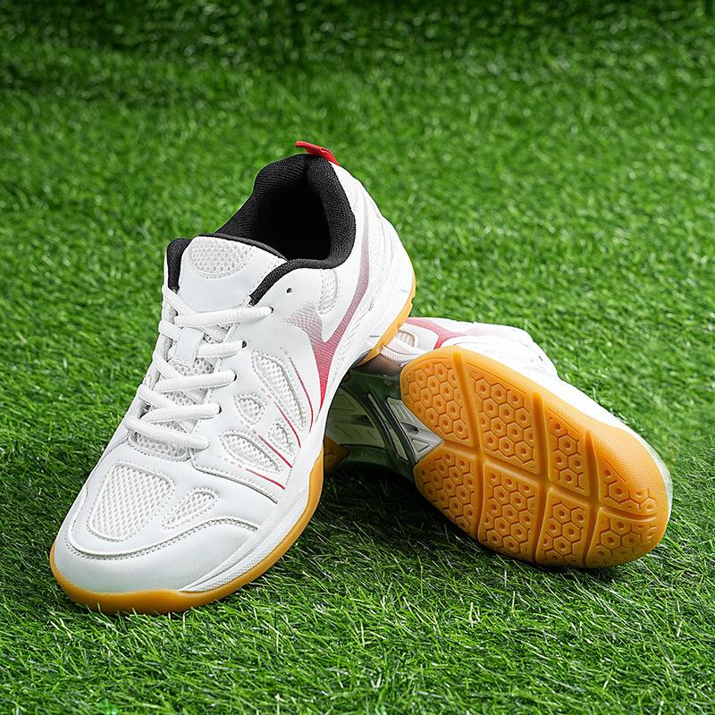 New badminton shoes men's and women's shoes spring and summer breathable sports shoes competition training shoes student tennis shoes