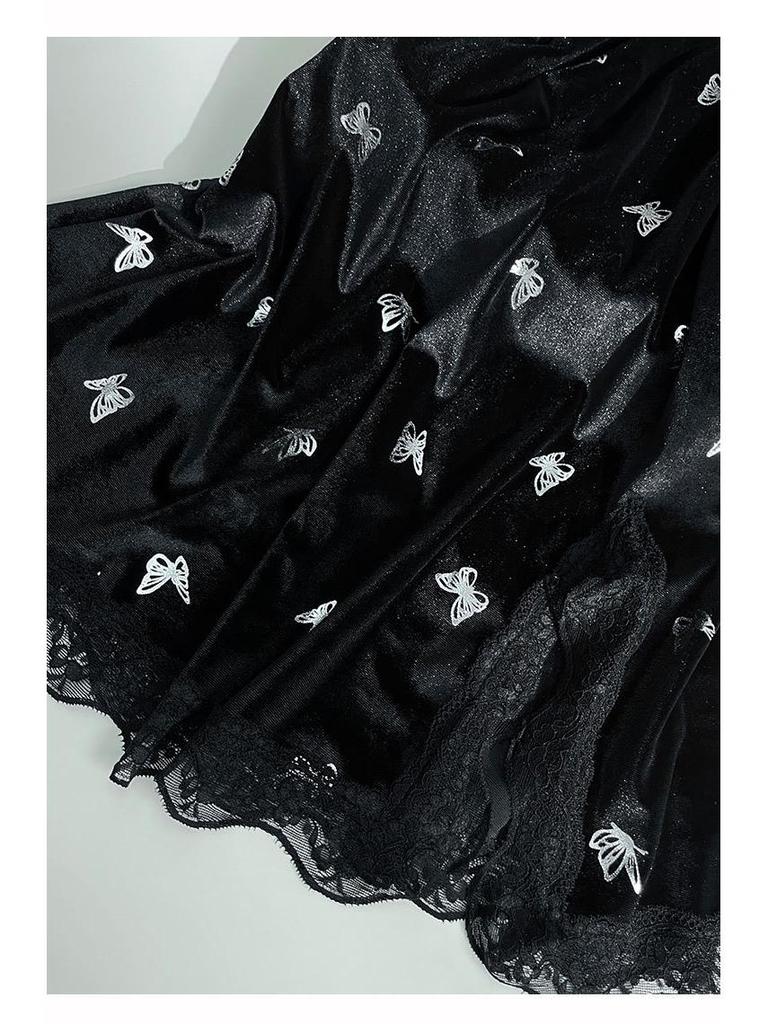 2025 Sexy Schmetterling-Camisole-Nachthemd mit Brustpolstern - Gold-Samt-Stil