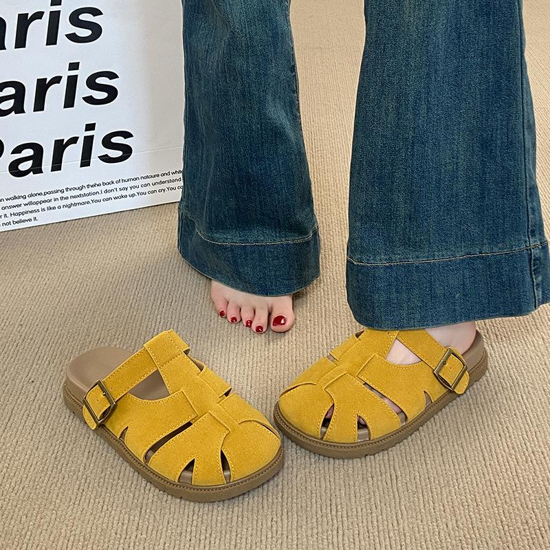 Baotou Mueller Kapcie Damskie Do Noszenia na Zewnątrz Retro Gruba Podeszwa Wydrążone Klapki na Platformie Kapcie Damskie Leniwe Jednostopowe Strzemiona Moda Damskie Buty