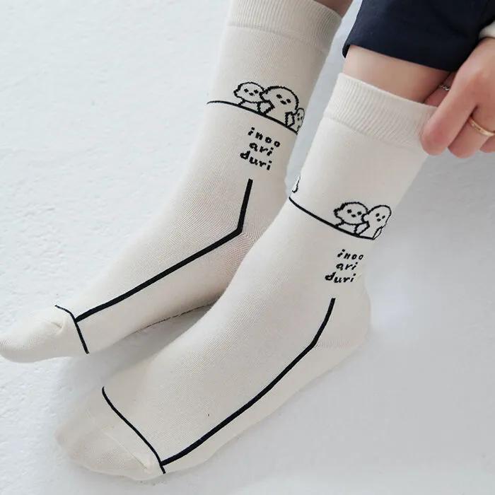 Inuari Duri Line. Soft organic non-compression illustrated socks