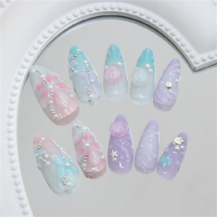 Instants Glamours 24PCS False Nail Set Featuring 3D Seashells Rhinestones Artwork Gradient Holographics Finish Reusable Press On Nail Multi Sizes