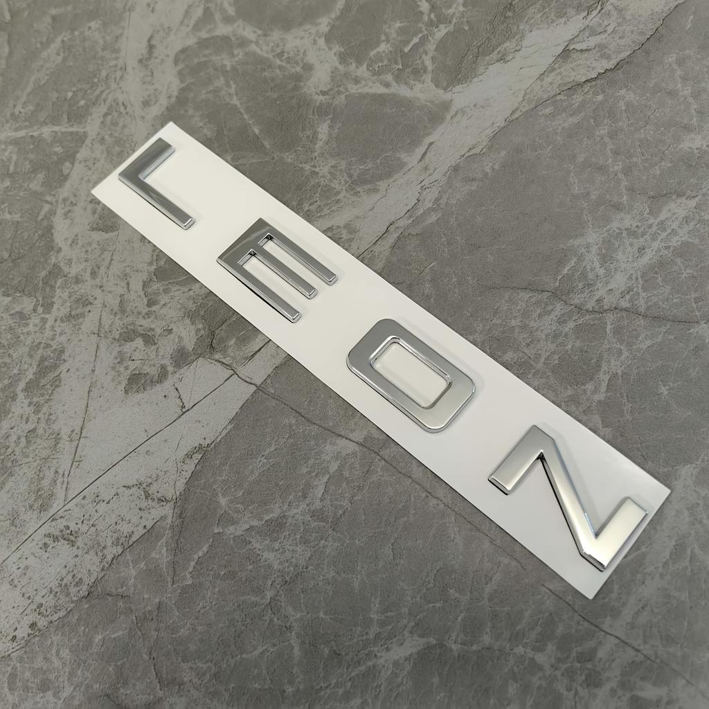 1 szt. Emblemat Samochodowy LEON Litera Bagażnik Tylna Naklejka Odznaka Samochodowa Naklejka Dekoracja 3D Logo Naklejka na Zewnątrz Samochodu Akcesoria Samochodowe