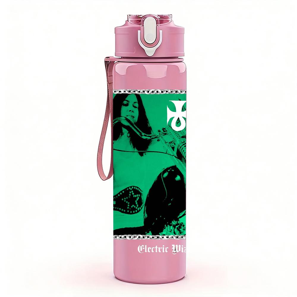 1PC Green Alien Square Minimalist Graphic Print 750ml Portable Sports Water Bottle Leakproof Gym Outdoor Travel Drink Cup