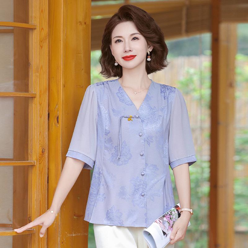

2026 New Style V-Neck Short-Sleeved Summer Shirt for Middle-Aged and Elderly Women 2XL (suggest 106-120 Jin)