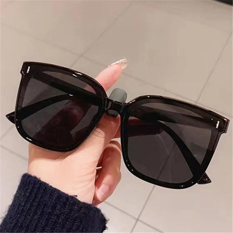 Retro New Sunglasses Men Women Popular Square Sun Glasses Ladies Black Eyeglasses Driver Goggles UV400 Mirror Shades