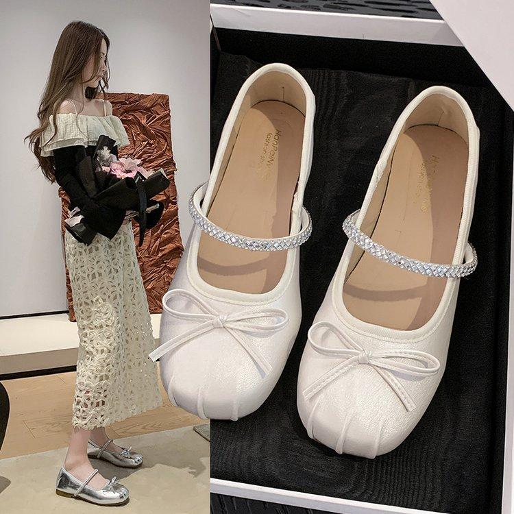 French flat shoes, silver single shoes women, new autumn to pair with skirts, ballet, Mary Jean, and small leather shoes P378
