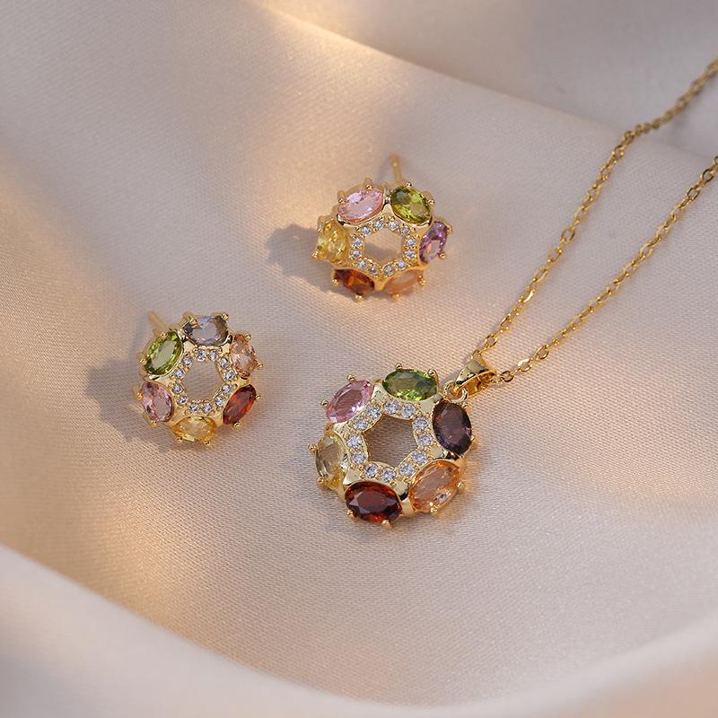 

Women s Colorful Zircon Flower Necklace: Trendy Titanium Steel Pendant