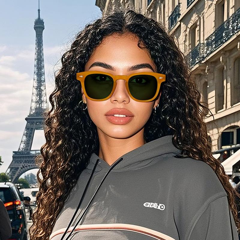 Fashion Women Sunglasses Square Rivets Retro Orange Black Shades UV400 Clear Lens Frame