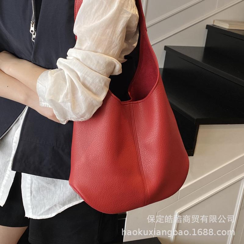 Tote bag women's large capacity 2025 new summer versatile shoulder bag casual high-end texture work commuter bag