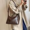 Lightweight Commuting Shoulder Bag Elegant Vintage Underarm Bag Fashion Soft Leather Tote Bag  Lady