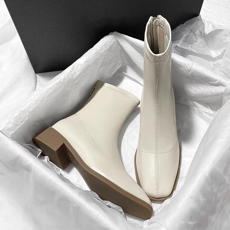 Cowhide~ Xiaoxiangfeng Skinny French Short Boots Women's Square Head Thick Heel Middle Heel Temperament Boots Niche Design British Style