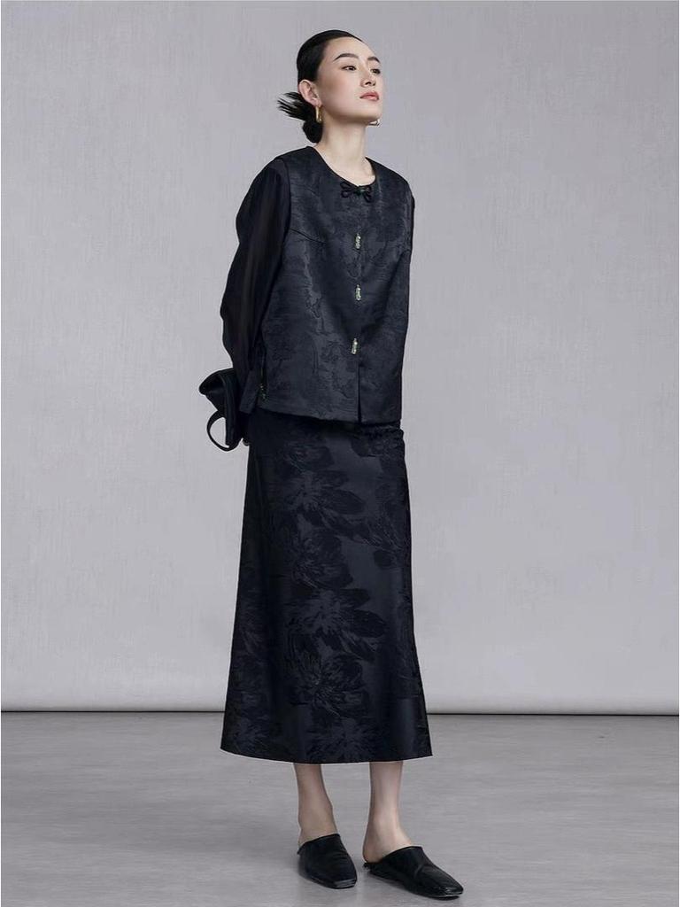 Women's Mid-Length Jacquard Silk Skirt - New Chinese Style for Autumn/Winter