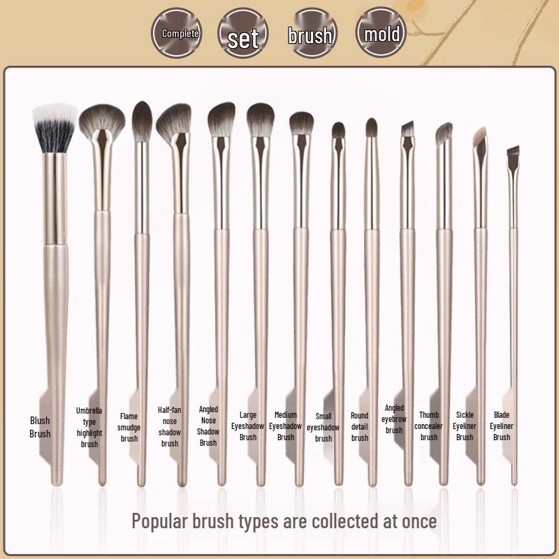 15-Piece Gold Makeup Brush Set with Portable Bag – Ideal for Beginners