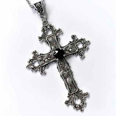 Gothic Irregular Cross Clavicle Chain Necklaces Punk Crystal Big Cross Pendant Necklaces for Women Men Aesthetic Jewelry