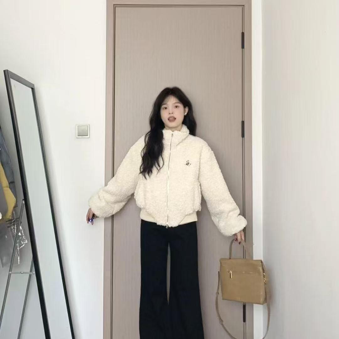 

Petite Women s Velvet-Enhanced Autumn/Winter Loose Coat with Sweet, Versatile Design Medium абрикосовый