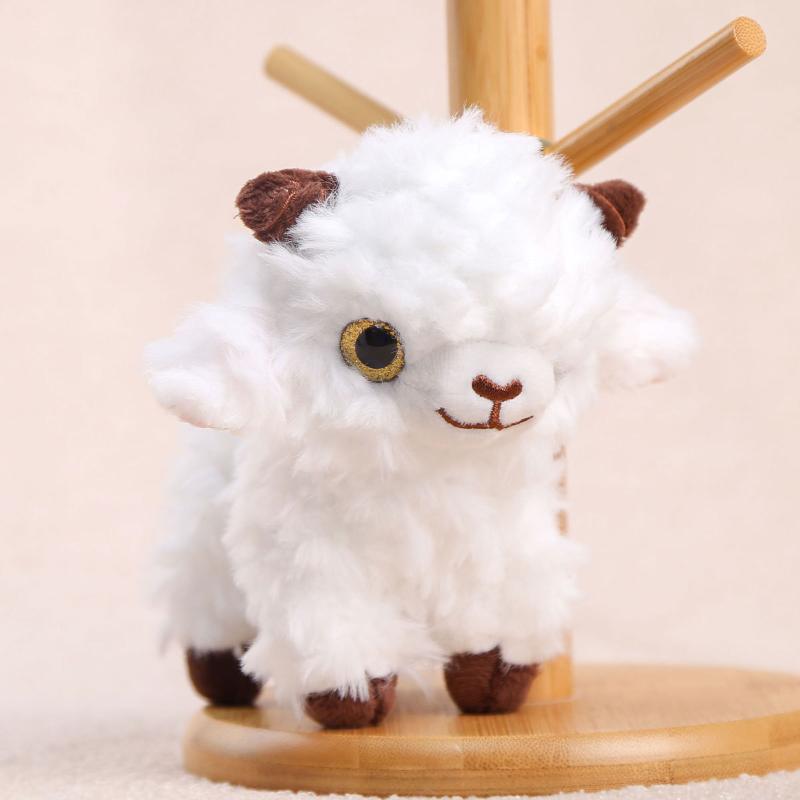 Soft Plush Sheep Keychain Lovely Appearance 3D Mini Animal Key Ring Holder Cute Bag Charm Car Pendant for Stocking Stuffers