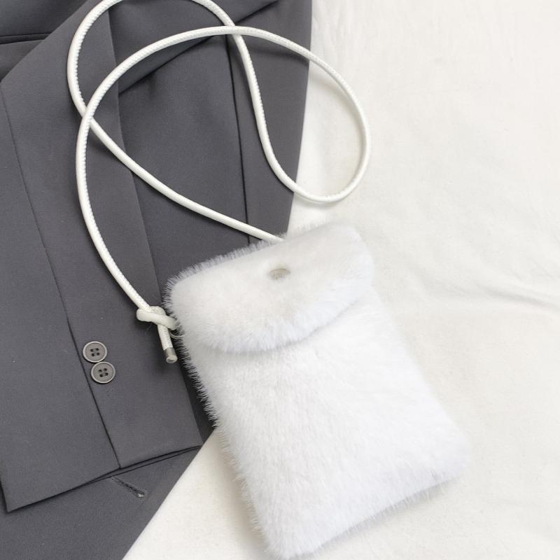 

Trend Faux Fur Crossbody Bag Soft Plush Mini Shoulder Purse With Metal Butt Adjustable Leather Strap Handbag Winter Phe Bag белый
