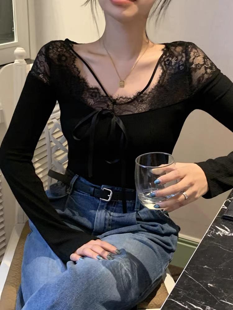 Korean Dongdaemun Women's Sexy Lace Spliced Slim Knit Sweater