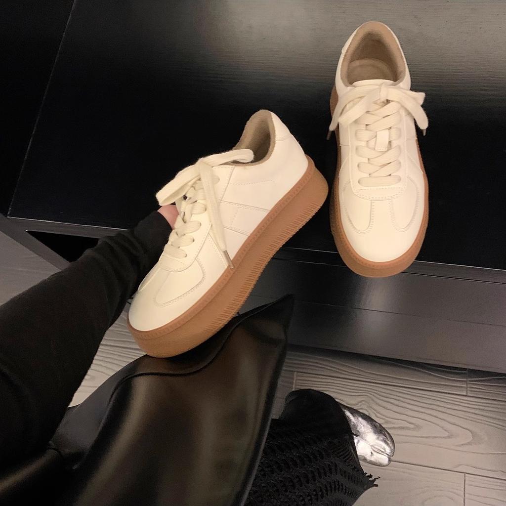 Sheepskin version~ round head thick sole contrasting color and age reduction versatile lace-up board shoes casual little white shoes
