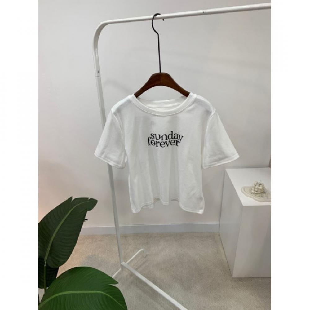 C S In The Room Semi Crop VelveT leTTerIng ShorT Sleeve T ShirT 4Color