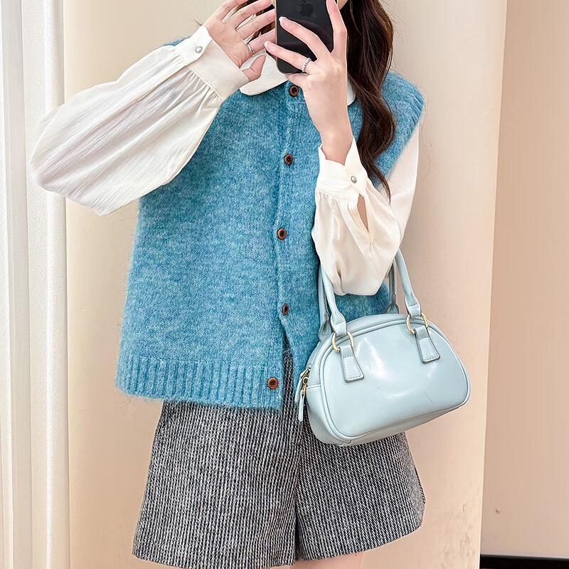 

Женский короткий кардиган-жилет на пуговицах TonLion L