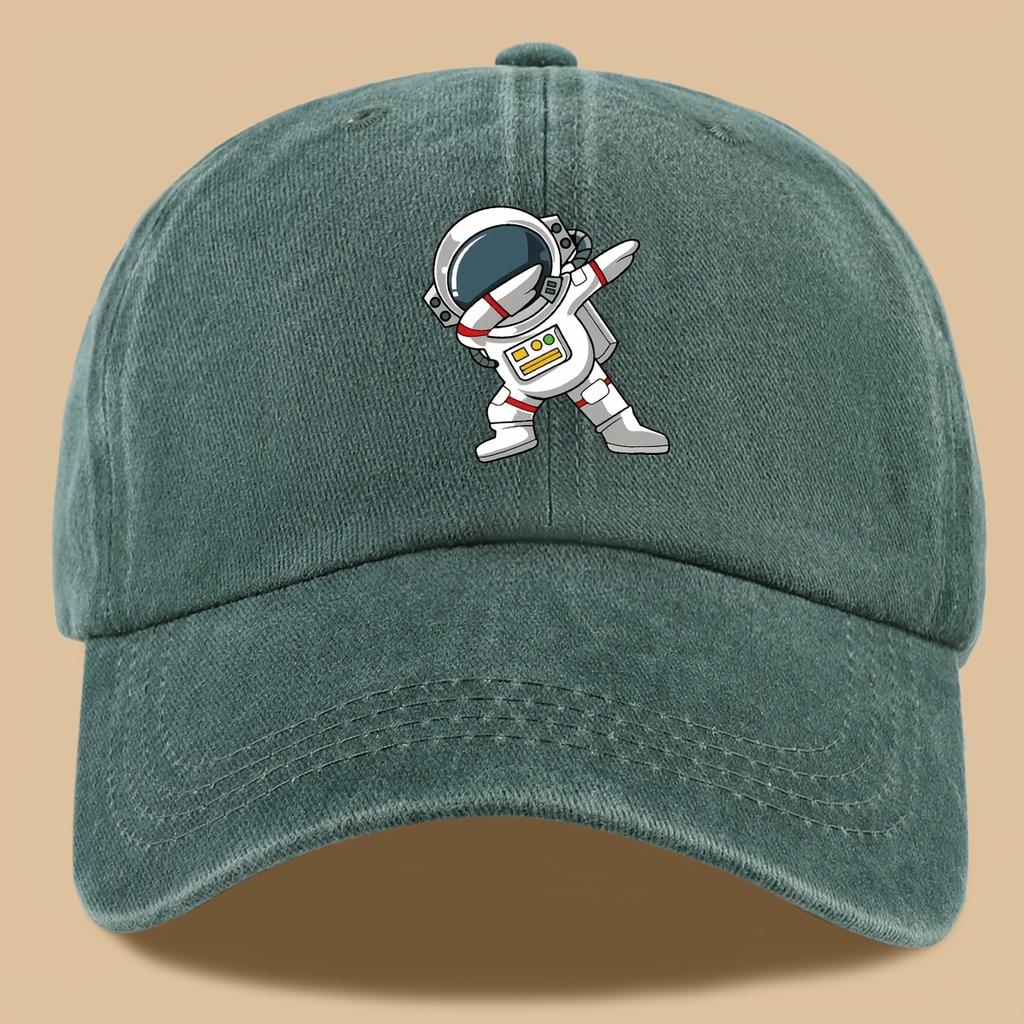 Retro Astronaut Pattern Outdoor Adventure Classic Baseball Cap with Adjustable Breathable Design, Ideal Travel Gift