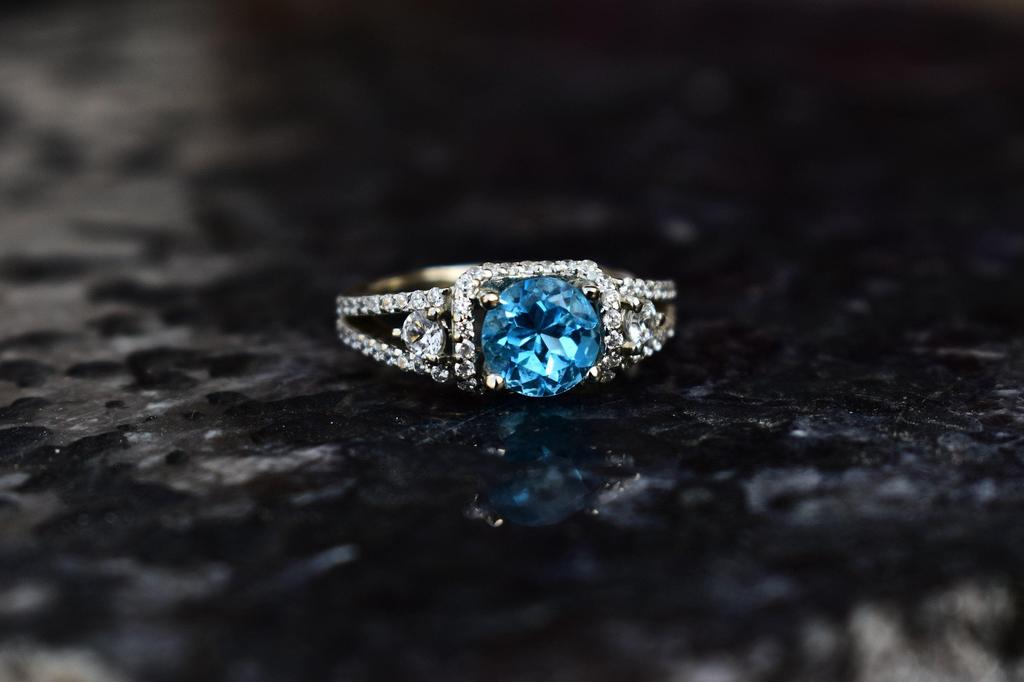 Vintage london Blue topaz ring Round cut, promise engagement ring, blue topaz ring 925 sterling silver , blue topaz halo rings for women